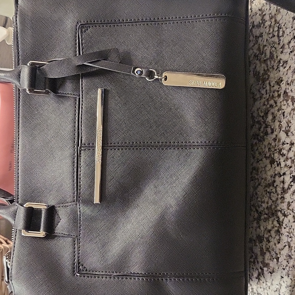 Steve Madden black purse